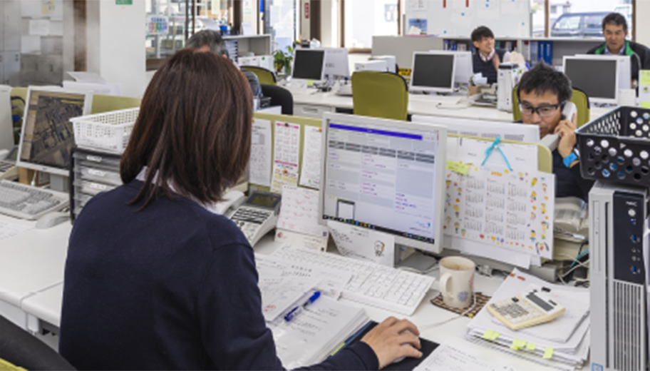 ビジネスラインナップ写真01